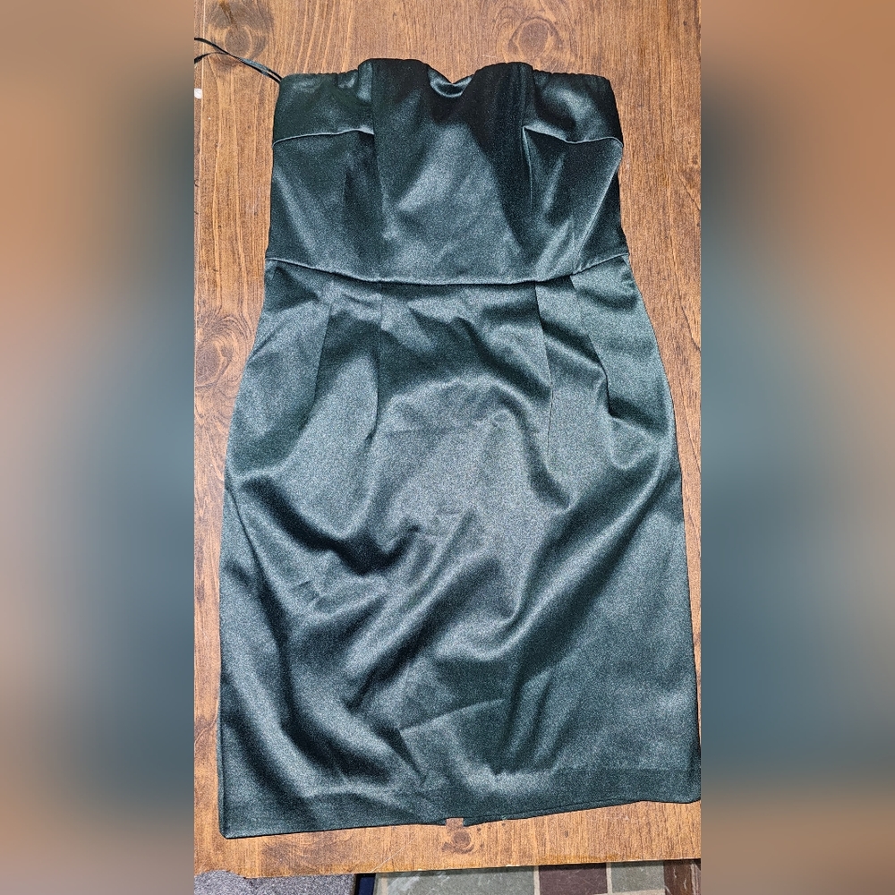 Strapless dress